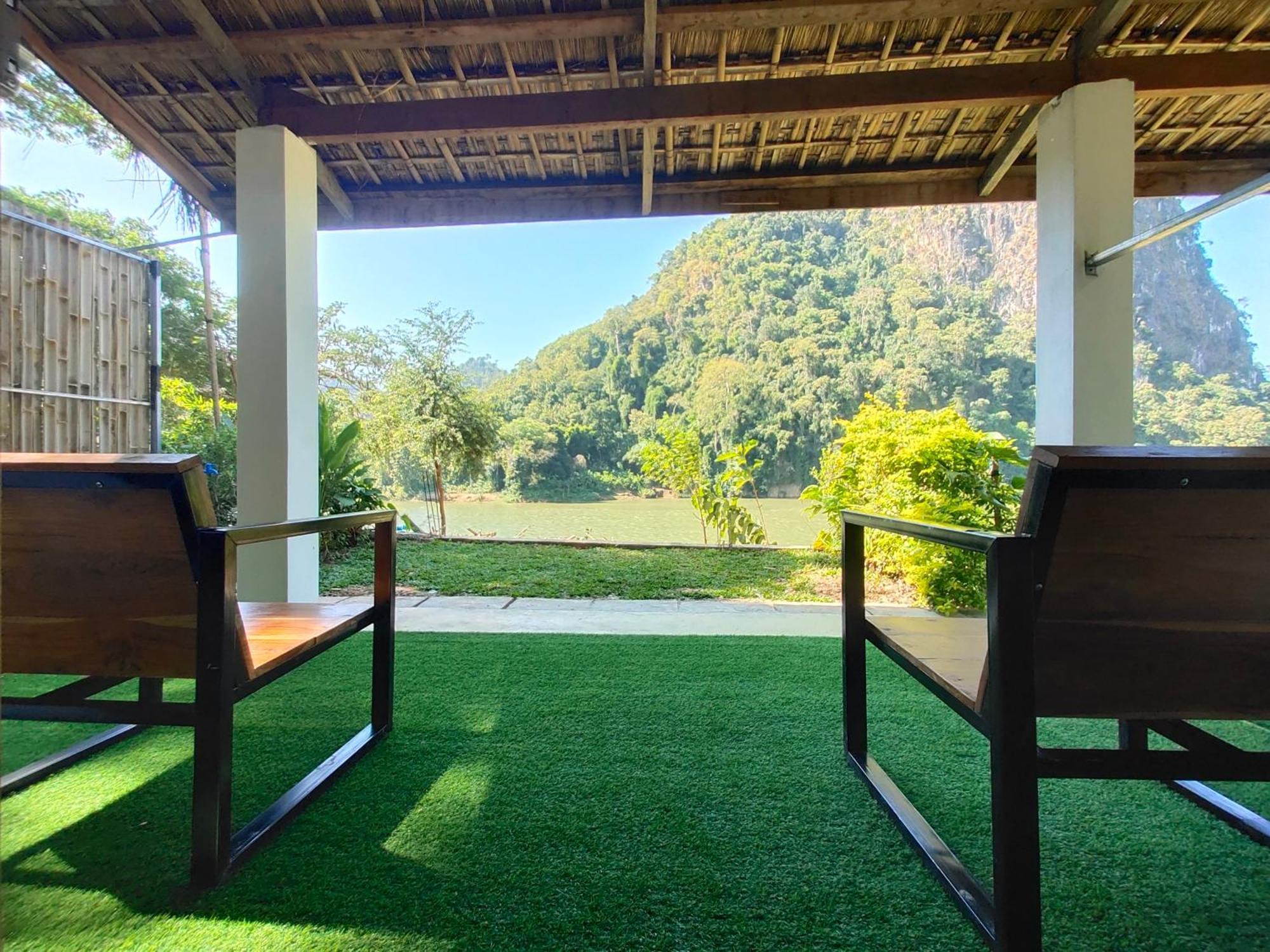 Amanda Nongkhiaw Hotel Bagian luar foto