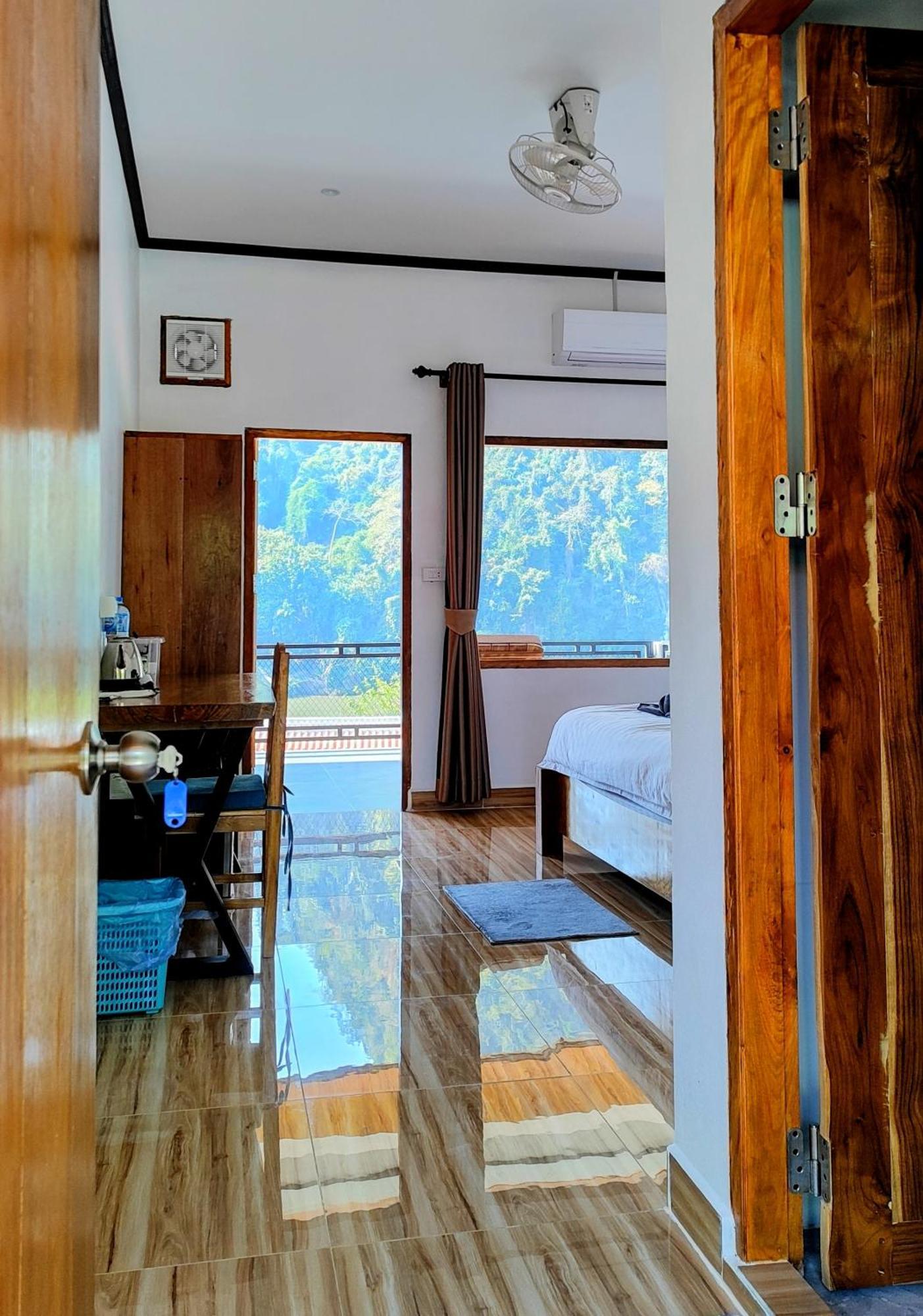Amanda Nongkhiaw Hotel Bagian luar foto
