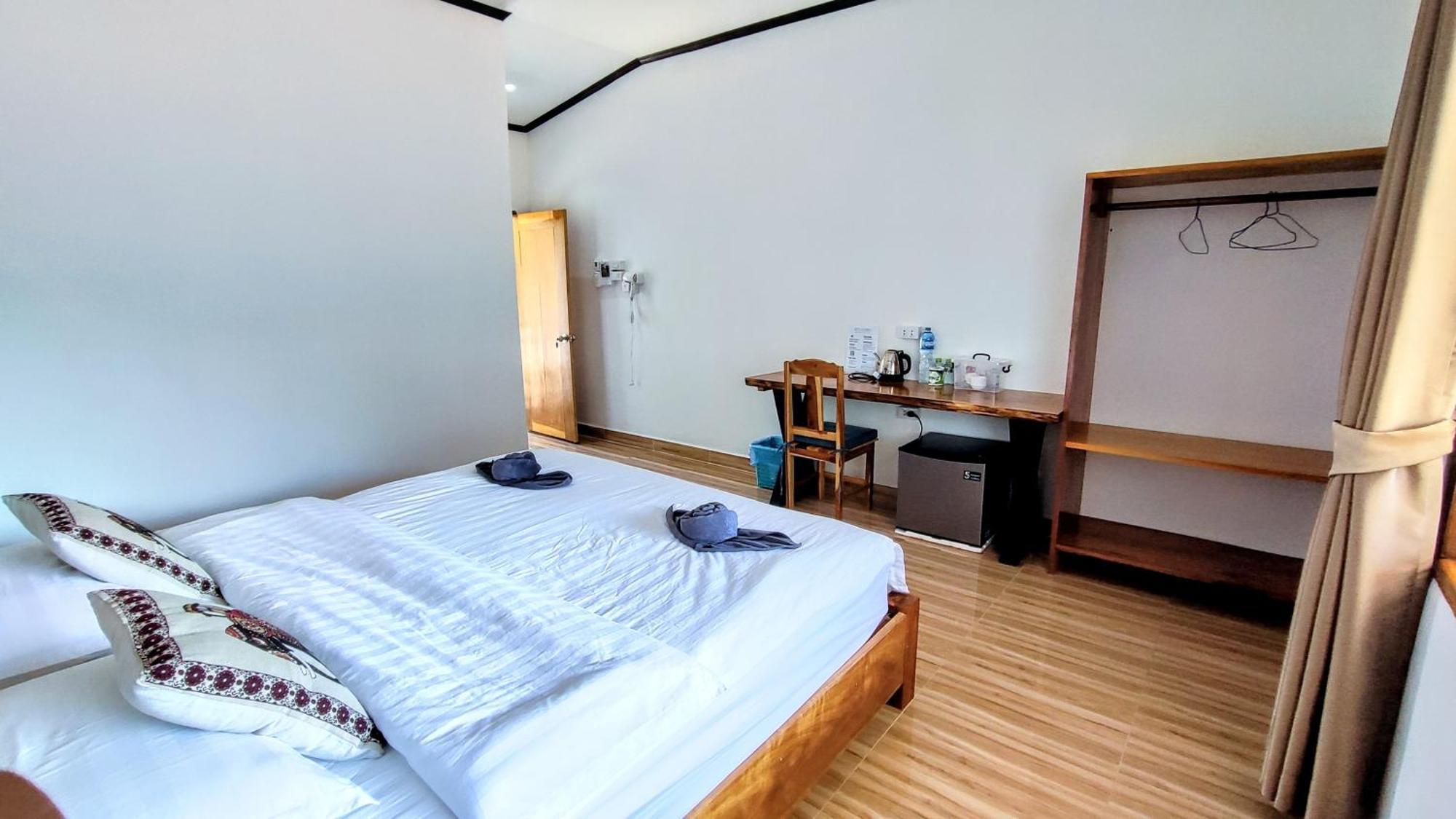 Amanda Nongkhiaw Hotel Bagian luar foto