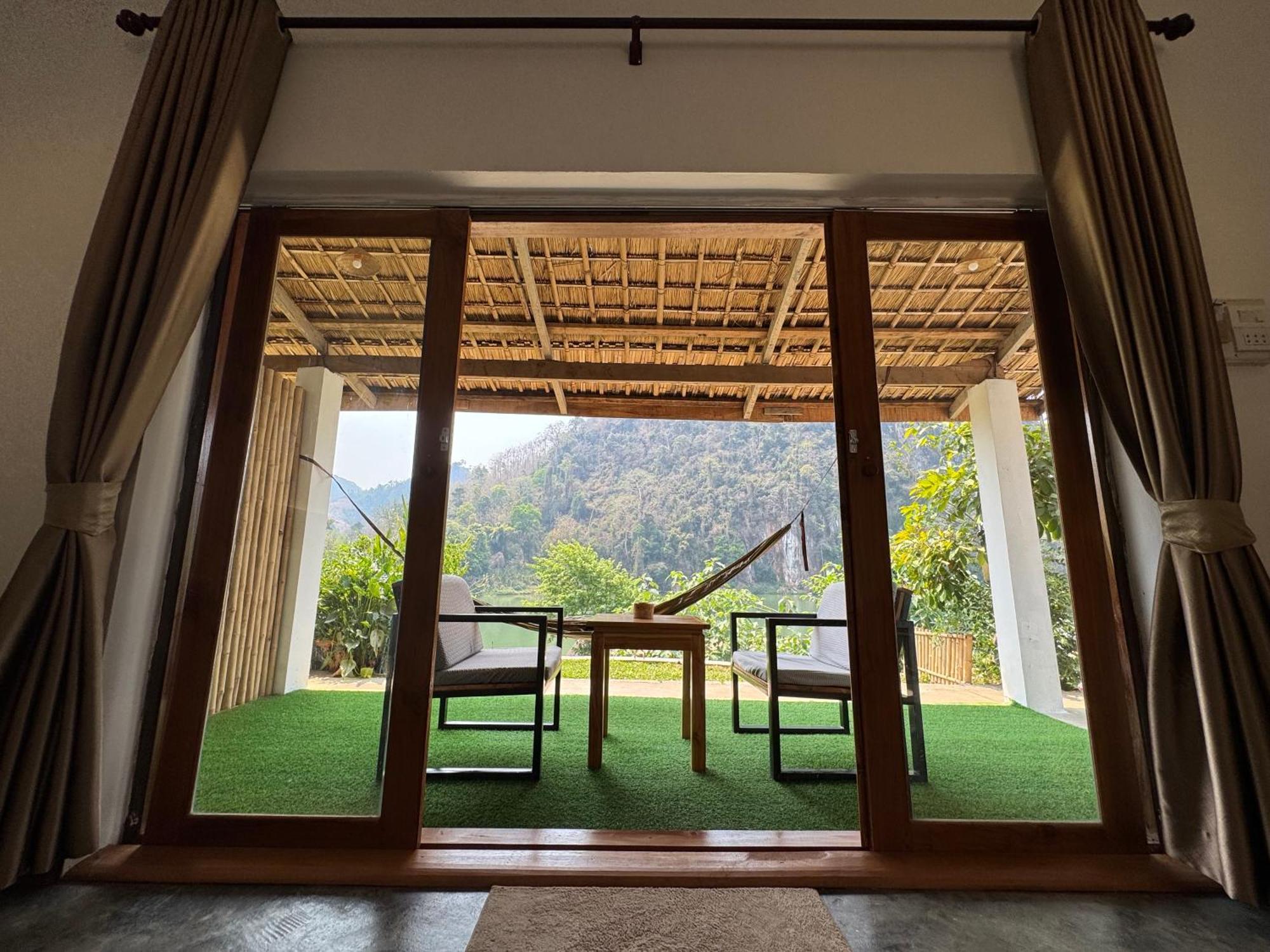 Amanda Nongkhiaw Hotel Bagian luar foto