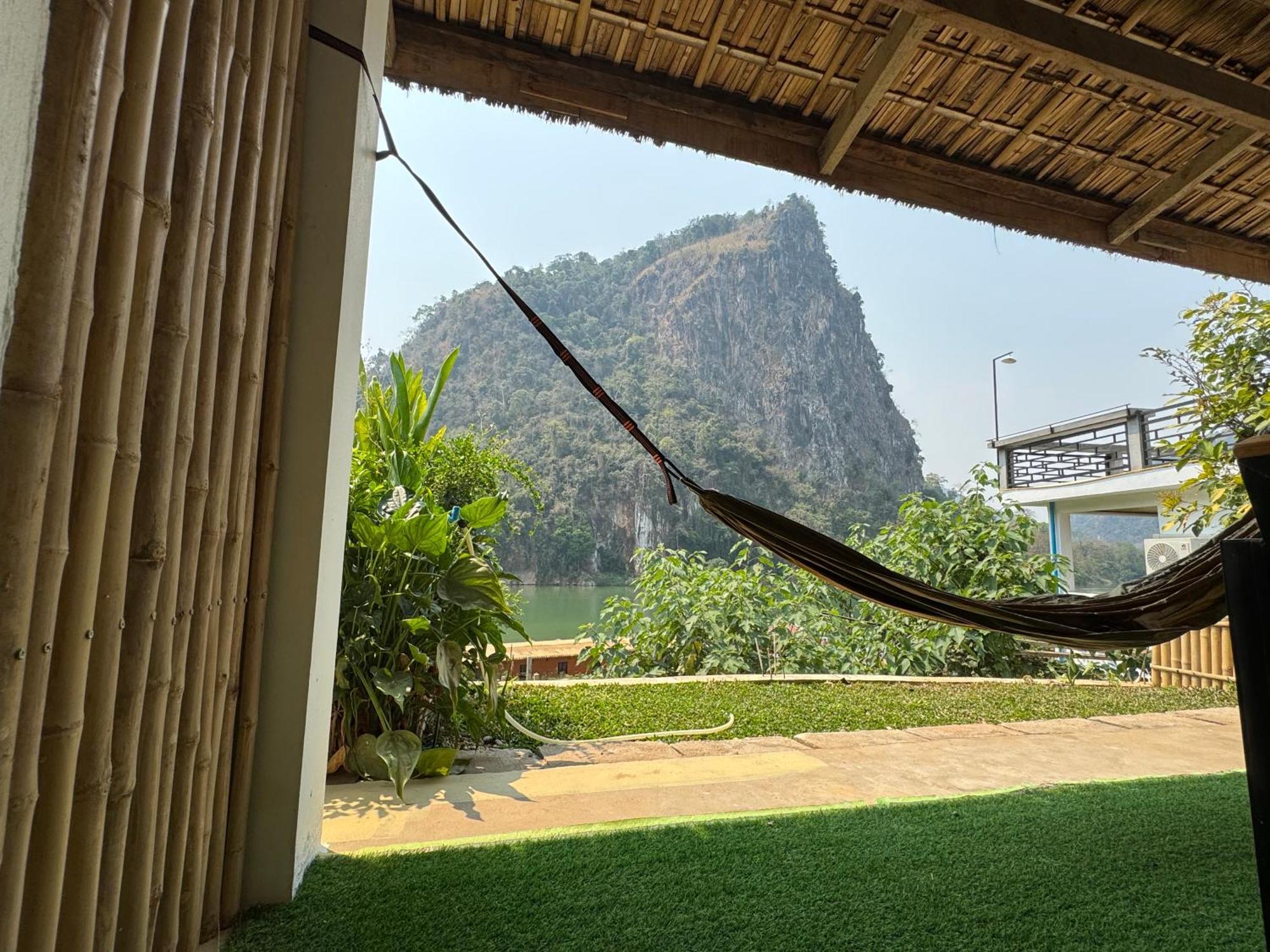 Amanda Nongkhiaw Hotel Bagian luar foto
